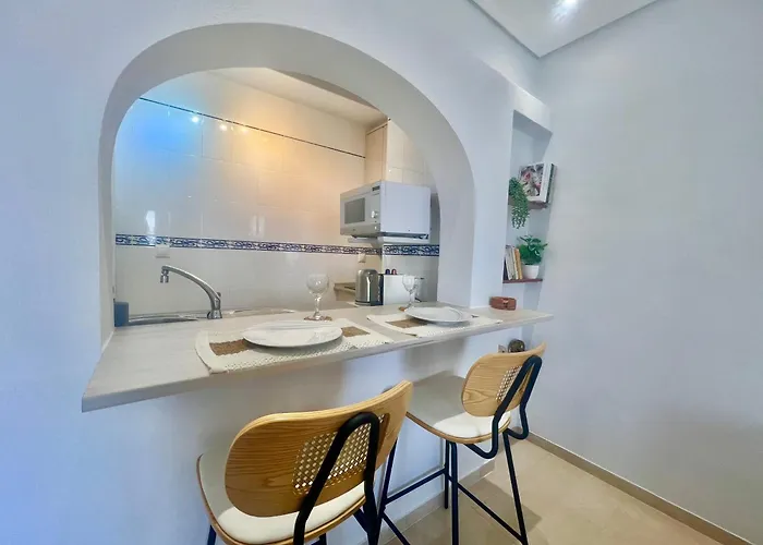 Marinasunbeach Estudio Paseo Juan Aparicio *